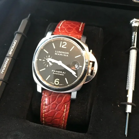 Men’s Panerai Luminor Marina 40mm Watch - Picture 6 of 10